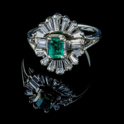 The Emerald Star Ring